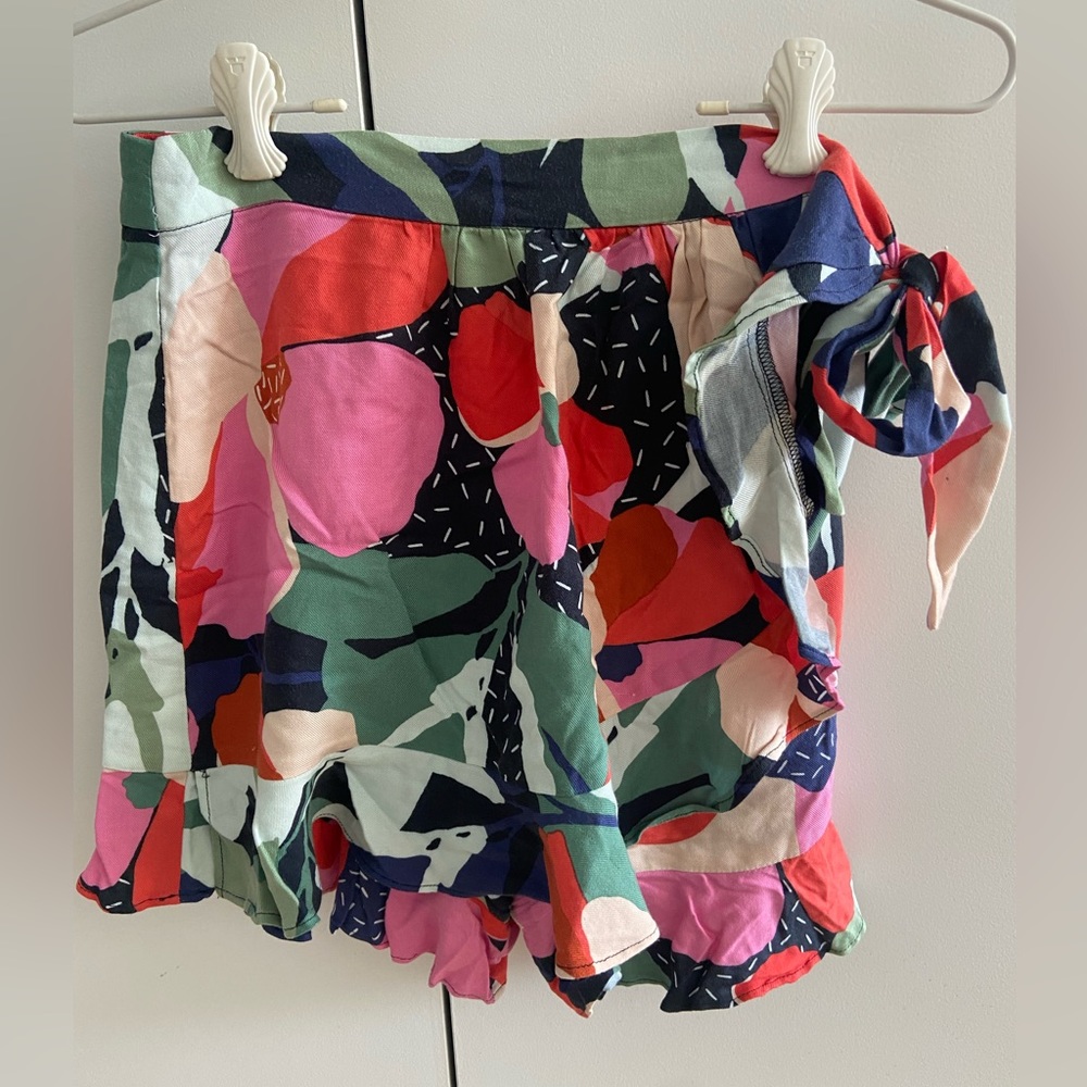Anthropologie MAEVE skort.